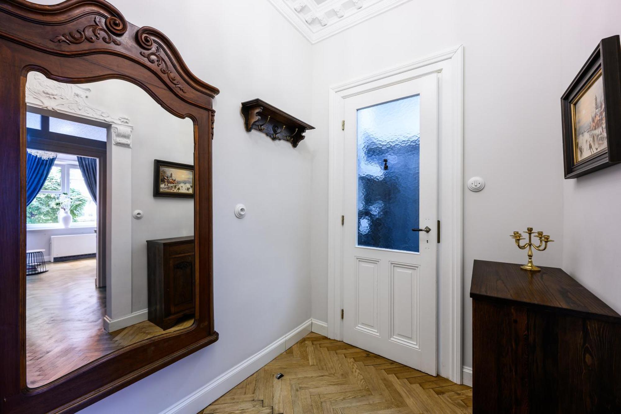 Native Apartments Sereno Fenn'A 5 Krasków Eksteriør bilde